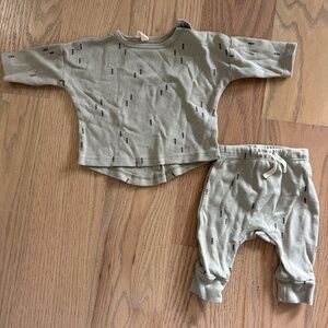 Quincy Mae Light Green Tree Set 0-3M